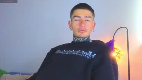 Esteban independent model online show from February 12, 2026, 1:17 pm