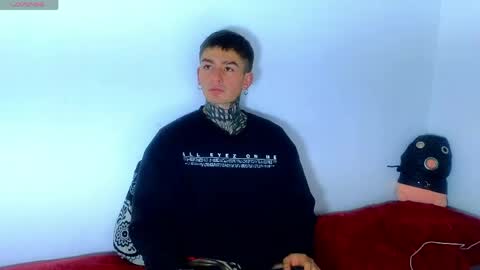 Esteban independent model online show from April 23, 2026, 9:28 pm