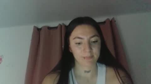 Snapshot of estefa1 chatting on March 25, 2026, 7:25 am estefa1 online show from March 25, 2026, 7:25 am