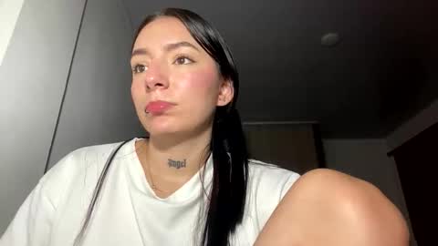 Snapshot of estefa1 chatting on April 14, 2026, 6:30 am estefa1 online show from April 14, 2026, 6:30 am