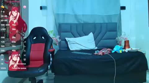 Snapshot of estefanya_sweet chatting on July 18, 2026, 7:17 pm estefanya online show from July 18, 2026, 7:17 pm