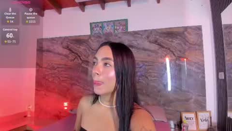 Snapshot of estefy_gomez1 chatting on June 17, 2026, 12:29 pm Stefy online show from June 17, 2026, 12:29 pm