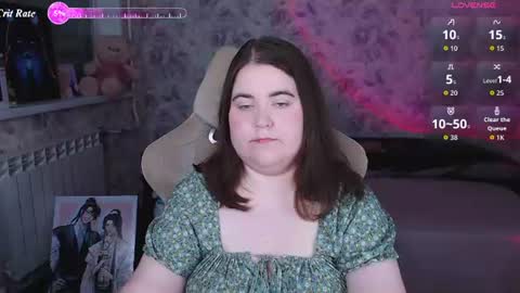 Snapshot of estelle_hicks chatting on July 13, 2026, 7:05 pm estelle_hicks online show from July 13, 2026, 7:05 pm