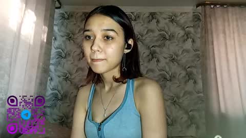 estellekirbo online show from March 15, 2026, 1:06 pm