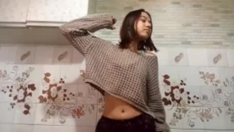 Snapshot of estellekirbo chatting on March 20, 2026, 1:27 pm estellekirbo online show from March 20, 2026, 1:27 pm