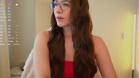 Snapshot of ester_hill chatting on July 13, 2026, 3:31 am Ester online show from July 13, 2026, 3:31 am