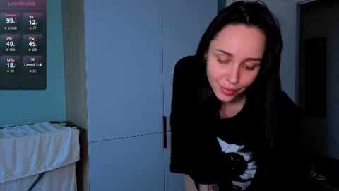 Ester online show from June 16, 2026, 5:59 pm