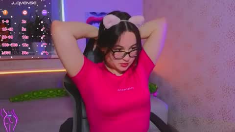 EsterPlayful online show from October 14, 2025, 9:10 am