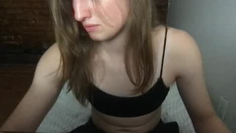 Snapshot of esthergreyplus chatting on August 7, 2026, 3:58 pm Esther Grey online show from August 7, 2026, 3:58 pm