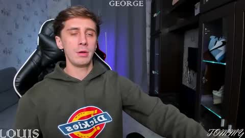 Snapshot of esthetics_boys chatting on March 12, 2025, 7:24 am LOUIS online show from March 12, 2025, 7:24 am