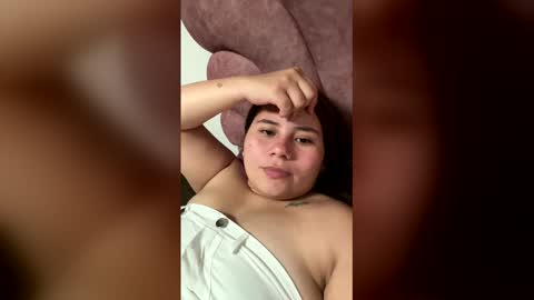 Snapshot of estrella776444 chatting on February 20, 2026, 6:41 pm estrella online show from February 20, 2026, 6:41 pm