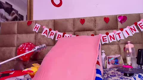 Estrella online show from February 14, 2025, 3:05 pm