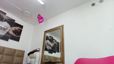 Estrella online show from March 6, 2025, 12:09 pm