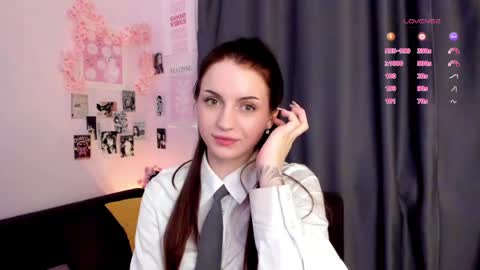 Anna  online show from April 22, 2026, 8:10 pm