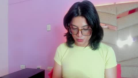 Snapshot of eterea_blow chatting on January 15, 2025, 6:12 am Eterea online show from January 15, 2025, 6:12 am