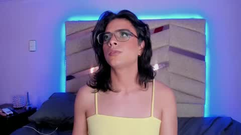 Snapshot of eterea_blow chatting on March 12, 2025, 9:23 am Eterea online show from March 12, 2025, 9:23 am