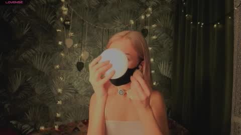 Snapshot of eternalophelia chatting on March 10, 2026, 11:21 pm Sophia online show from March 10, 2026, 11:21 pm