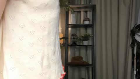 Snapshot of eternity_cuite chatting on November 14, 2025, 5:39 am Natalie online show from November 14, 2025, 5:39 am