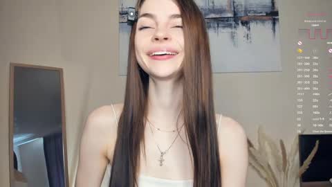 Snapshot of eternity_is_endless chatting on May 5, 2026, 7:38 am Mary online show from May 5, 2026, 7:38 am