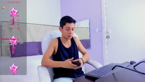 Snapshot of ethan12_ chatting on July 18, 2026, 3:22 am ethan12_ online show from July 18, 2026, 3:22 am