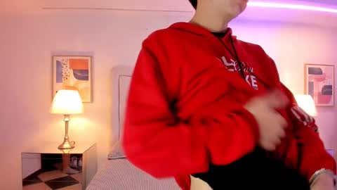 Snapshot of ethan_and_ava chatting on January 26, 2025, 1:36 pm ethan and ava online show from January 26, 2025, 1:36 pm