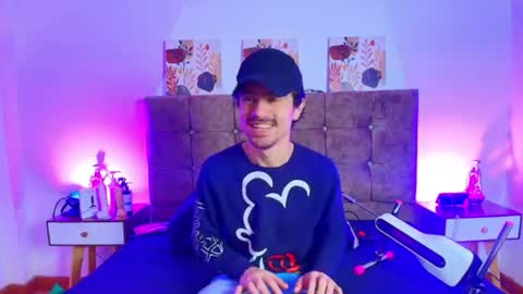 ethan  online show from July 16, 2026, 3:34 am