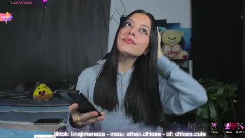 Snapshot of ethan_chloee chatting on February 2, 2025, 3:43 am Chloe Ethan online show from February 2, 2025, 3:43 am