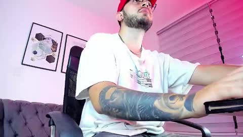 ethan_greacee online show from February 14, 2026, 12:13 pm