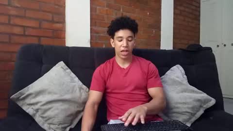 Snapshot of ethan_noir chatting on February 1, 2025, 7:13 pm Ethan Noir online show from February 1, 2025, 7:13 pm