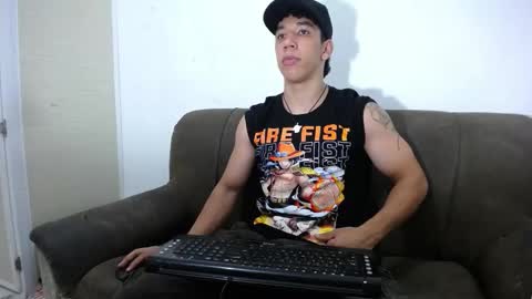 Snapshot of ethan_noir chatting on February 8, 2025, 12:28 am Ethan Noir online show from February 8, 2025, 12:28 am