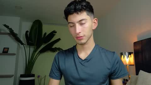 Snapshot of ethan_skiny_ chatting on November 16, 2025, 5:24 am Joan online show from November 16, 2025, 5:24 am