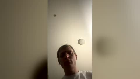 Snapshot of ethanbmx2001 chatting on March 13, 2026, 12:12 pm ethanbmx2001 online show from March 13, 2026, 12:12 pm