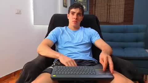 Snapshot of ethangreey1 chatting on May 4, 2026, 4:25 pm ethangreey1 online show from May 4, 2026, 4:25 pm
