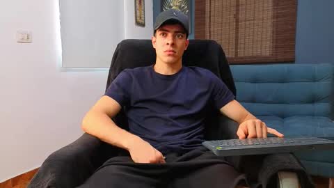 Snapshot of ethangreey1 chatting on June 11, 2026, 5:22 pm ethangreey1 online show from June 11, 2026, 5:22 pm