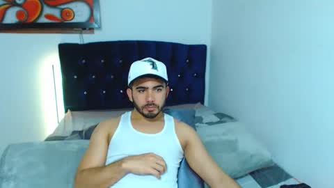 Snapshot of ethanhairy chatting on January 12, 2025, 9:08 pm Ethan online show from January 12, 2025, 9:08 pm