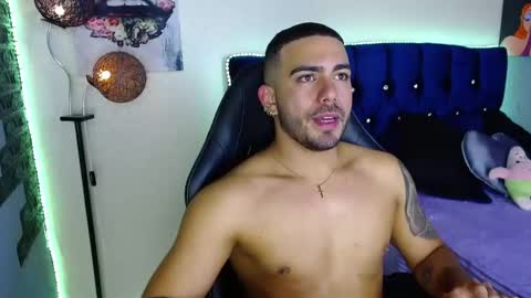 Ethan online show from May 4, 2026, 9:44 pm