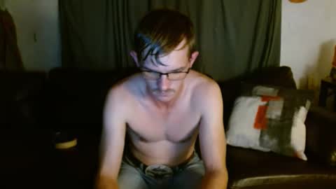 ethansteelexxx2 online show from April 9, 2026, 2:22 am
