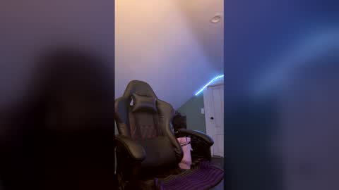 Snapshot of ethanvsvioletxxx chatting on January 5, 2026, 10:24 pm ethanvsvioletxxx online show from January 5, 2026, 10:24 pm