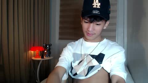 Rey online show from December 16, 2025, 7:13 am