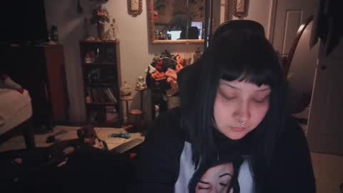 Snapshot of etherealhazy chatting on December 15, 2024, 1:24 am etherealhazy online show from December 15, 2024, 1:24 am