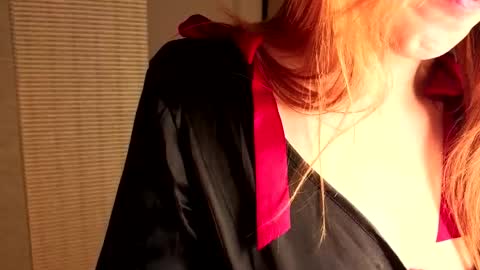 etta_jane online show from April 19, 2026, 6:10 pm