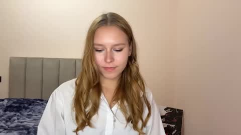 Snapshot of eugenierickel chatting on May 11, 2026, 2:45 pm Alice online show from May 11, 2026, 2:45 pm