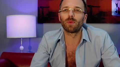 Snapshot of euginehot chatting on December 21, 2024, 2:15 pm euginehot online show from December 21, 2024, 2:15 pm