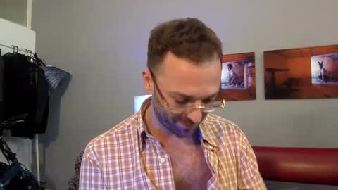 Snapshot of euginehot chatting on March 4, 2025, 3:04 pm euginehot online show from March 4, 2025, 3:04 pm