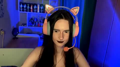 Snapshot of eunabiddlecome chatting on June 12, 2026, 6:01 am Kate online show from June 12, 2026, 6:01 am