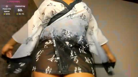euphoria_06 online show from April 24, 2026, 4:04 am