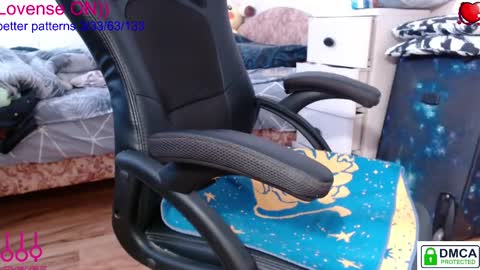 Snapshot of eva_blond_hot chatting on March 7, 2025, 11:07 am Eva online show from March 7, 2025, 11:07 am