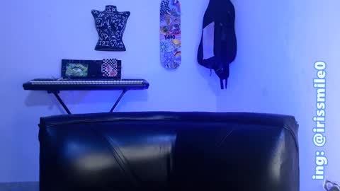 Snapshot of eva_brooks1 chatting on January 28, 2025, 1:08 am Iris Smile independent model online show from January 28, 2025, 1:08 am