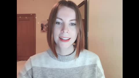 Snapshot of eva_cutesmile chatting on December 16, 2025, 8:36 pm Eva online show from December 16, 2025, 8:36 pm