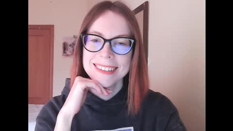 Snapshot of eva_cutesmile chatting on January 13, 2026, 2:55 pm Eva online show from January 13, 2026, 2:55 pm